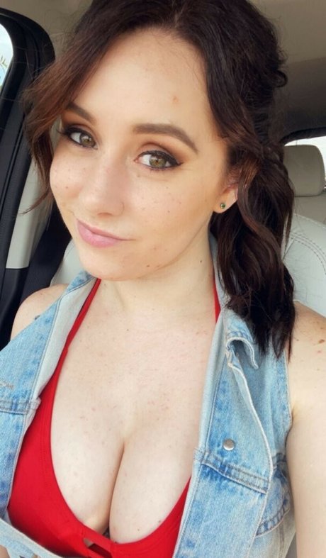 Jellybeannose nice actress galleries