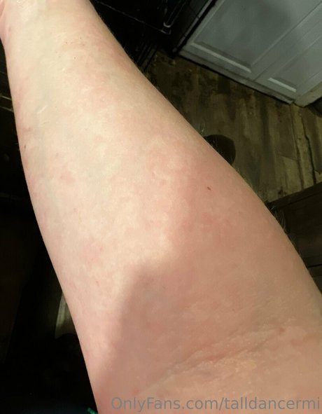 talldancermi hot actress picture