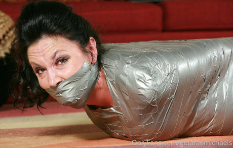 ginaraemichaels model best pic