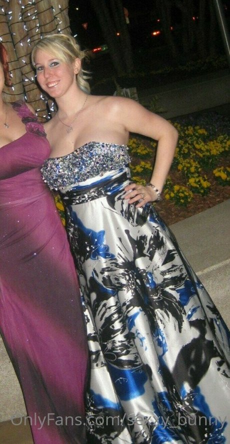 Bunny Brooks porn star photos