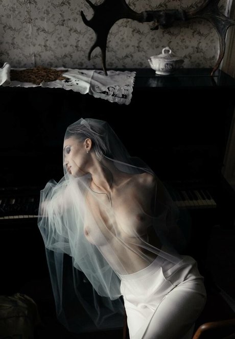 _vialentina_ model pornographic galleries