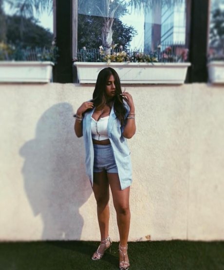 Shahar Matok model nude picture