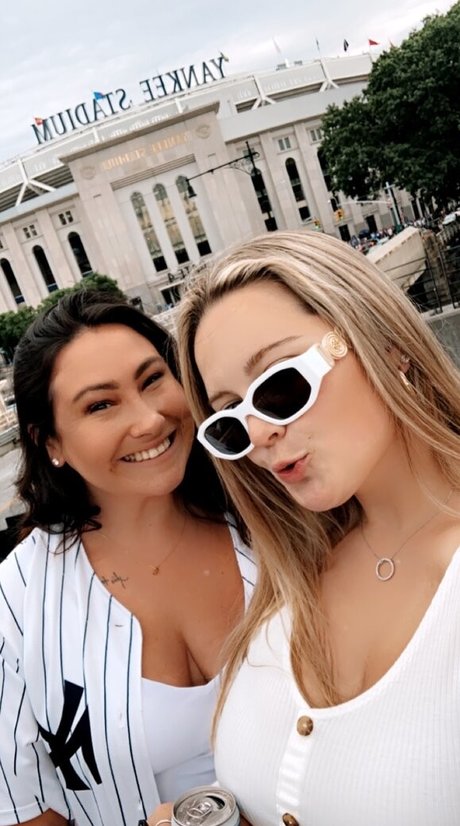 Olivia H pornstar nudes archive