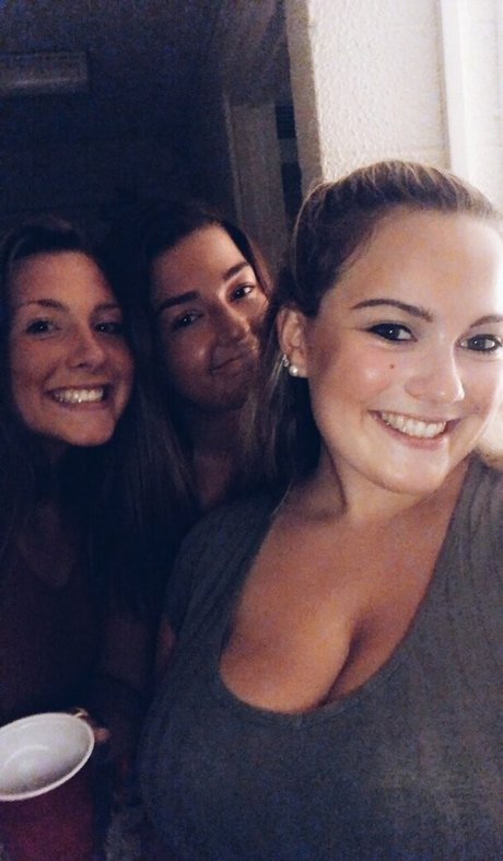 Olivia H model hd pic