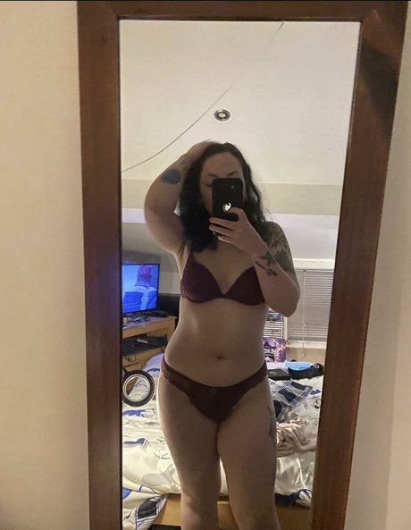 Spitwicked sexy pornstar photo