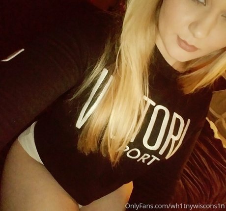 wh1tnywiscons1n star naked galleries