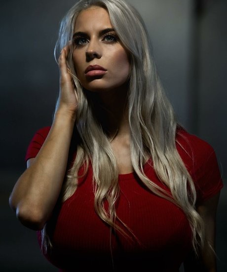 Katelyn Keplar star beautiful pic