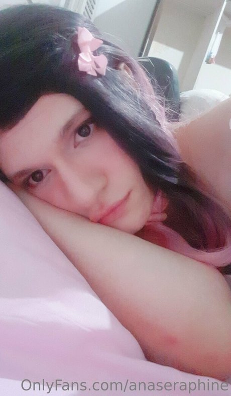 anaseraphine star nudes picture