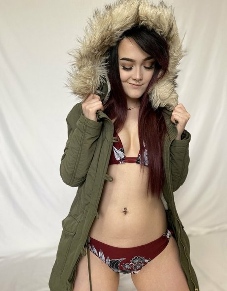 mrsvalentine666 art actress photo