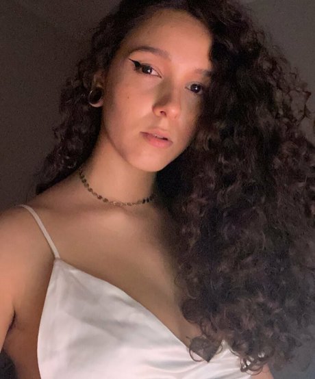 Balegat model sex pics