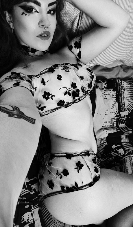 fzzgf sex star images