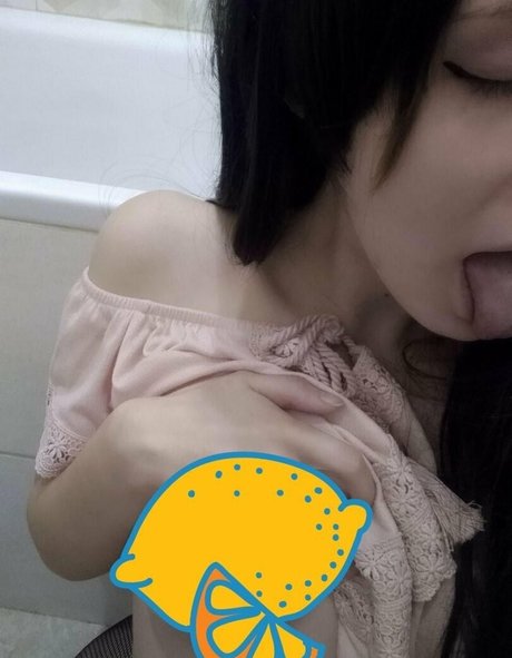 katyablack top star image