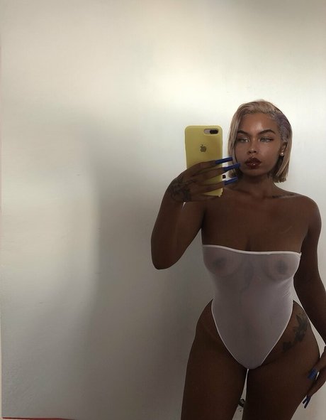 Polisavage pornstar nudes photos