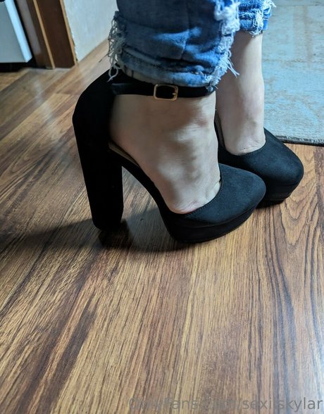 sexiiskylar exclusive star pictures