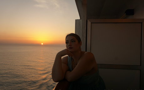 urbabelily star gallery