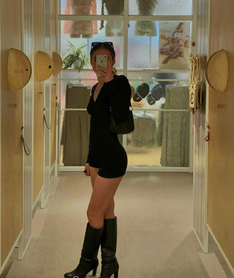 blondebhabiexx hd star picture