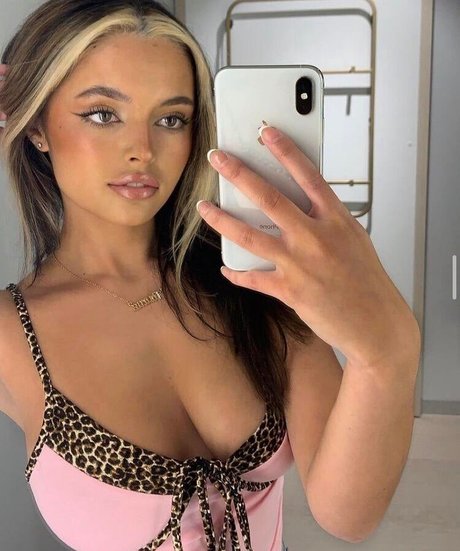 Alma Persson star pretty archive