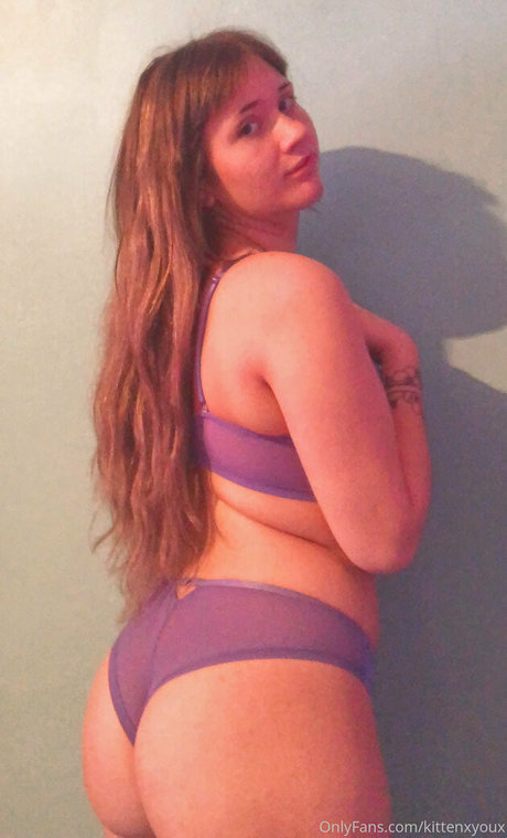 kittenxyoux model nudes image