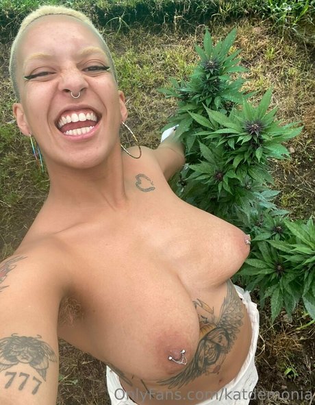 katdemonia hd pornstar img