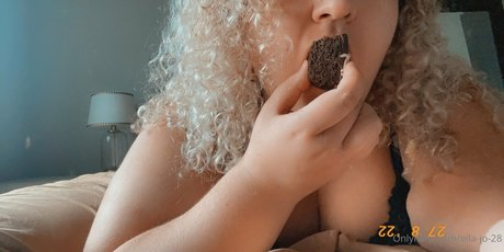 ella jo 28 pornographic actress images