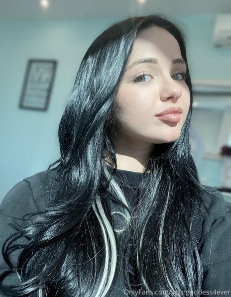 yourgoddess4ever star top picture