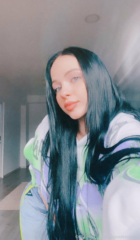 yourgoddess4ever hot actress image