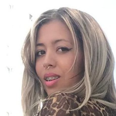 BrunaSantos erotic model images