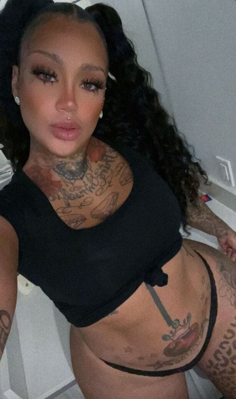 Donna Lombardi pornstar exclusive picture