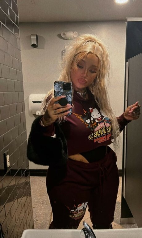 Donna Lombardi sex pornstar pic