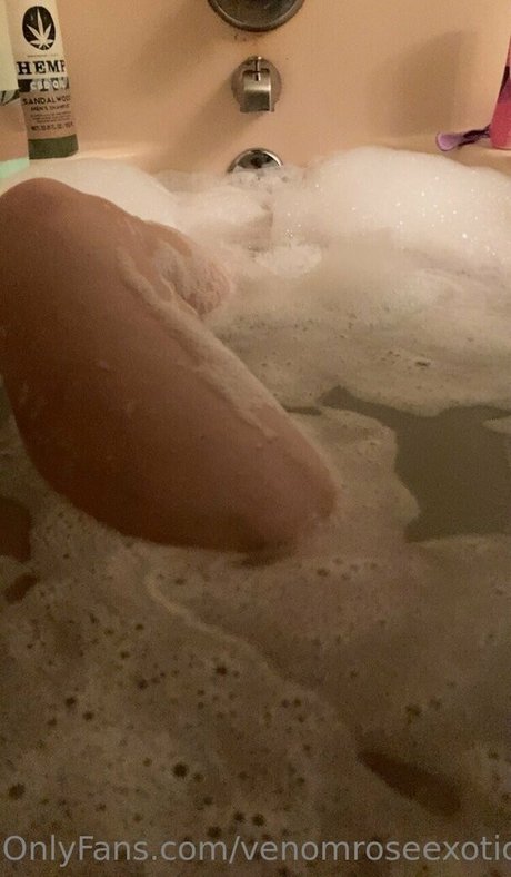 venomroseexotic free actress pics