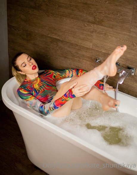 Kate Johansson free model galleries