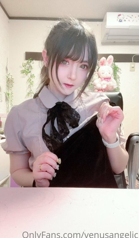 Venusangelic perfect actress pics