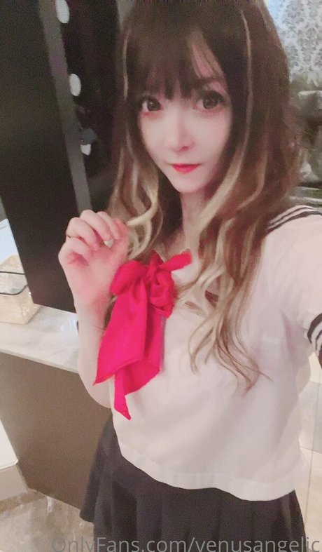 Venusangelic pretty pornstar pic