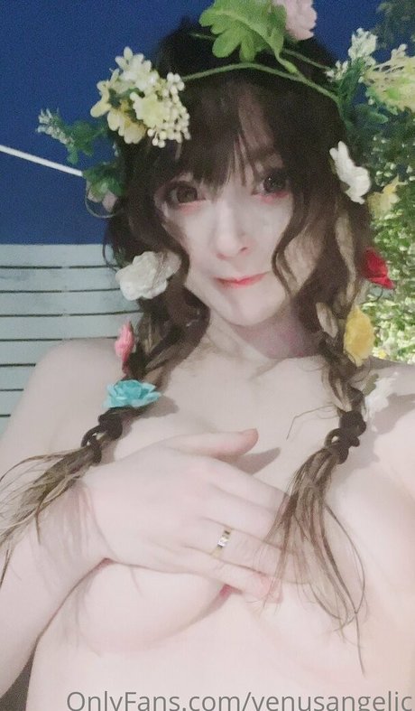 Venusangelic xxx actress img