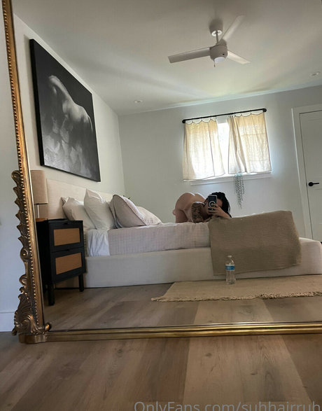 Suhhairruh pornstar naked img