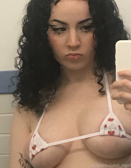 giant onlyfans nudes archive