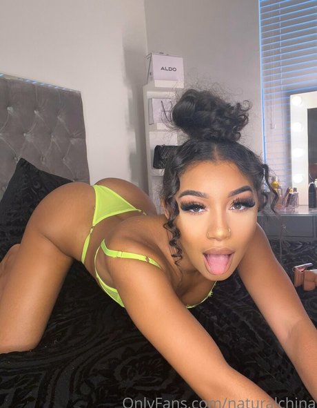 Bubble Booty perfect actress photo