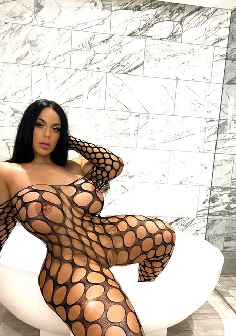 yoga onlyfans best pic