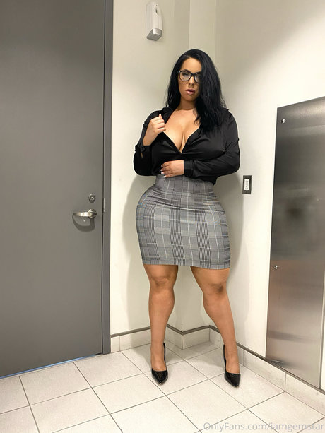 ebony pussy onlyfans beautiful porn galleries