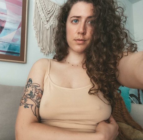 Nicole Quinn adult actress image