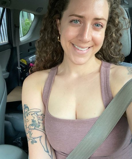 Nicole Quinn pornstar art gallery