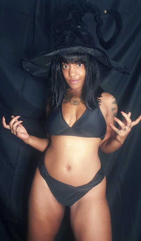 Milky Quartz xxx actress images