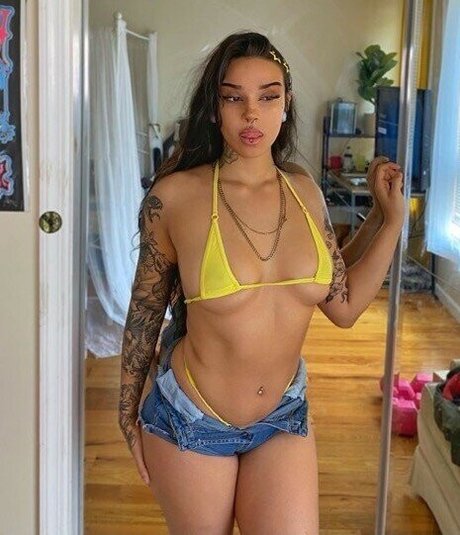 Lunamoonrivas star nudes archive