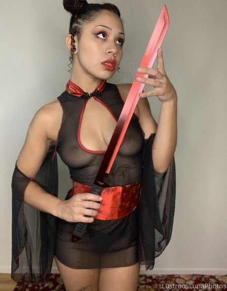 The Lovely Luna model top archive