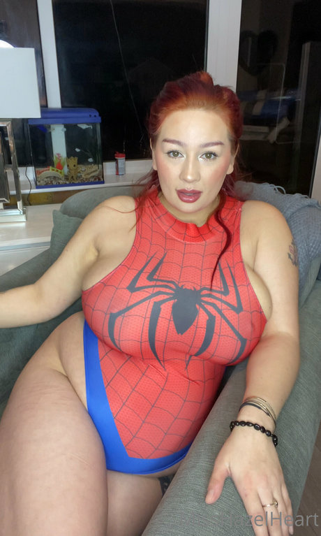 Miss Hazel Heart_ naked model pictures