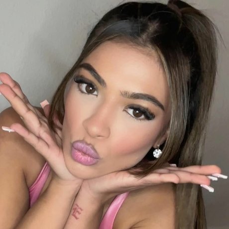 hatidza demirovic pretty model images