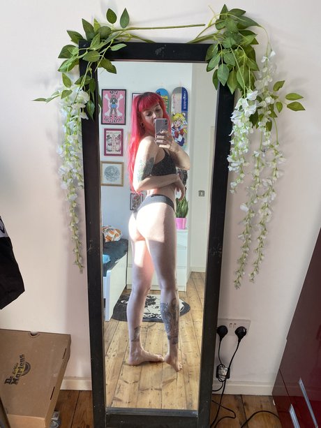 Foxxtailz art pornstar pic