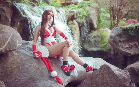 giant onlyfans nude images