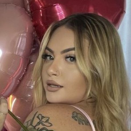 Amandaamcxox Quick model image