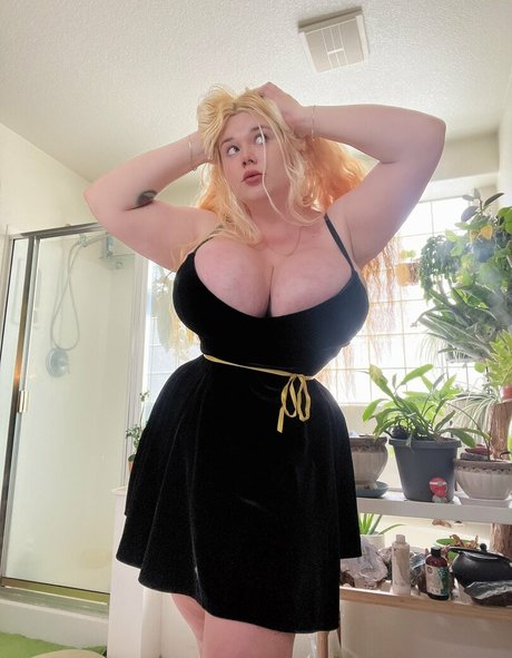 Penny Underbust hot model img